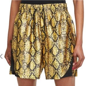 Nike Women's Dri-FIT Rebel Fly Basketball Shorts